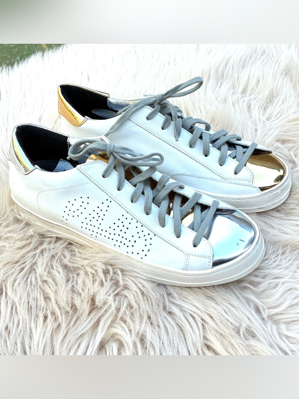 P448 Silver Gold EUC White Leather Sneakers Sz 39, 9 US - Picture 6 of 13